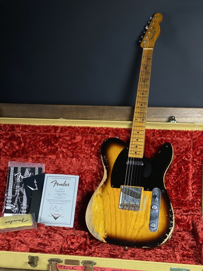 Fender Custom Shop 1952 Telecaster Heavy Relic 2 Tone Sunburst